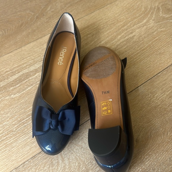 J.Renee Blue Flats with Bow Detail - Picture 7 of 12